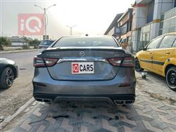 نيسان ماكسيما